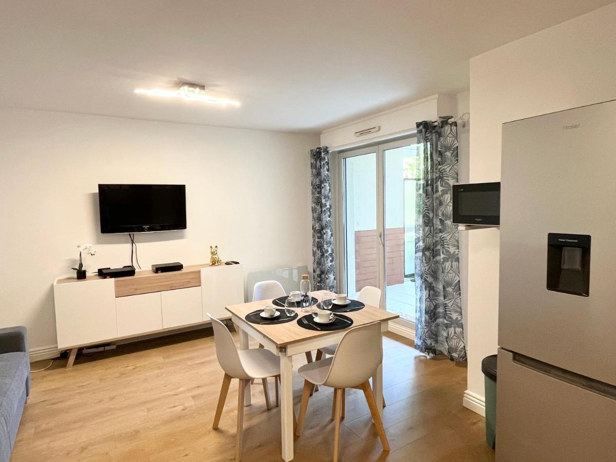 Deux Pieces Cosy A La Croisette Apartment Carrieres-sous-Poissy Exterior photo